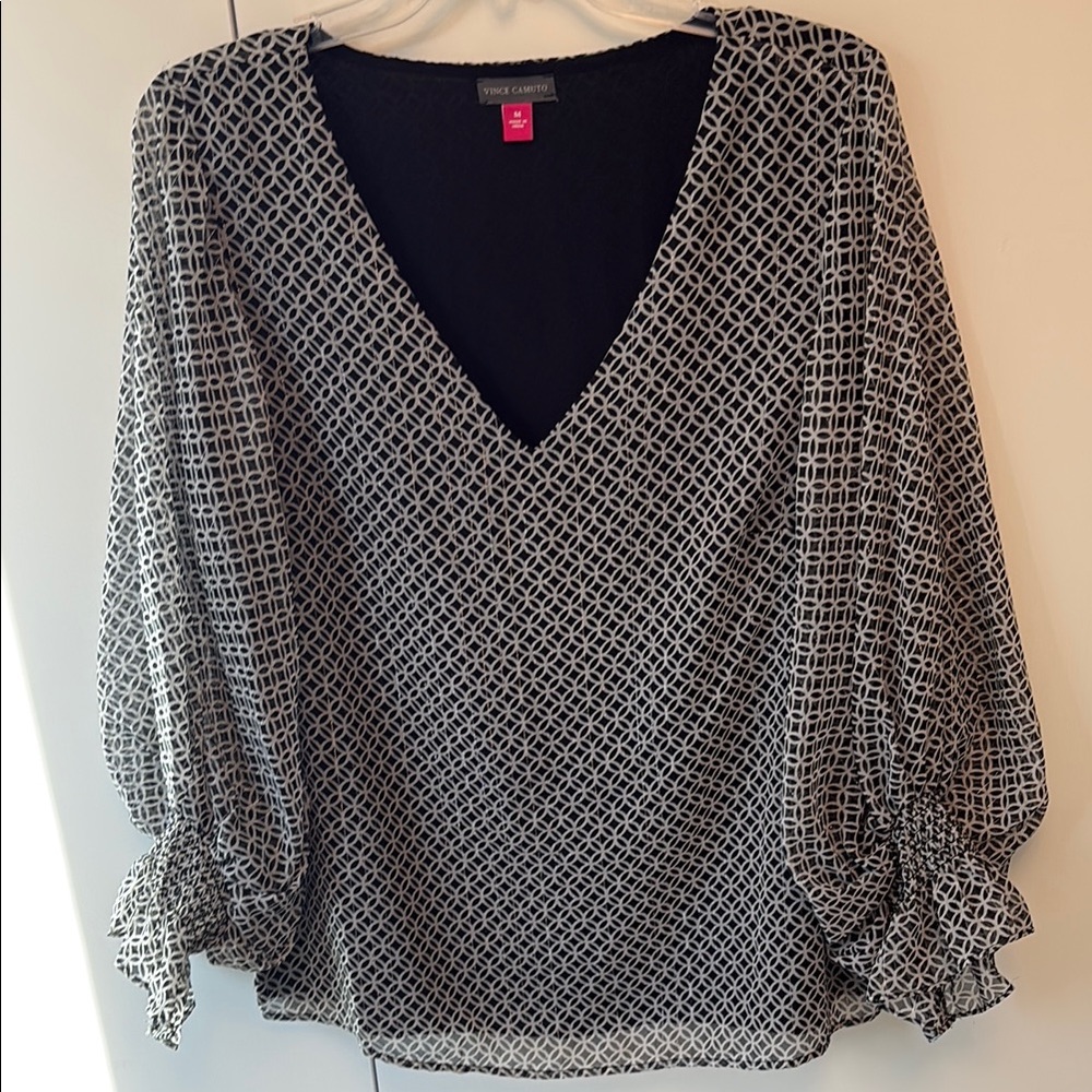 Vince Camaro Black and cream 3/4 Sleeve Blouse